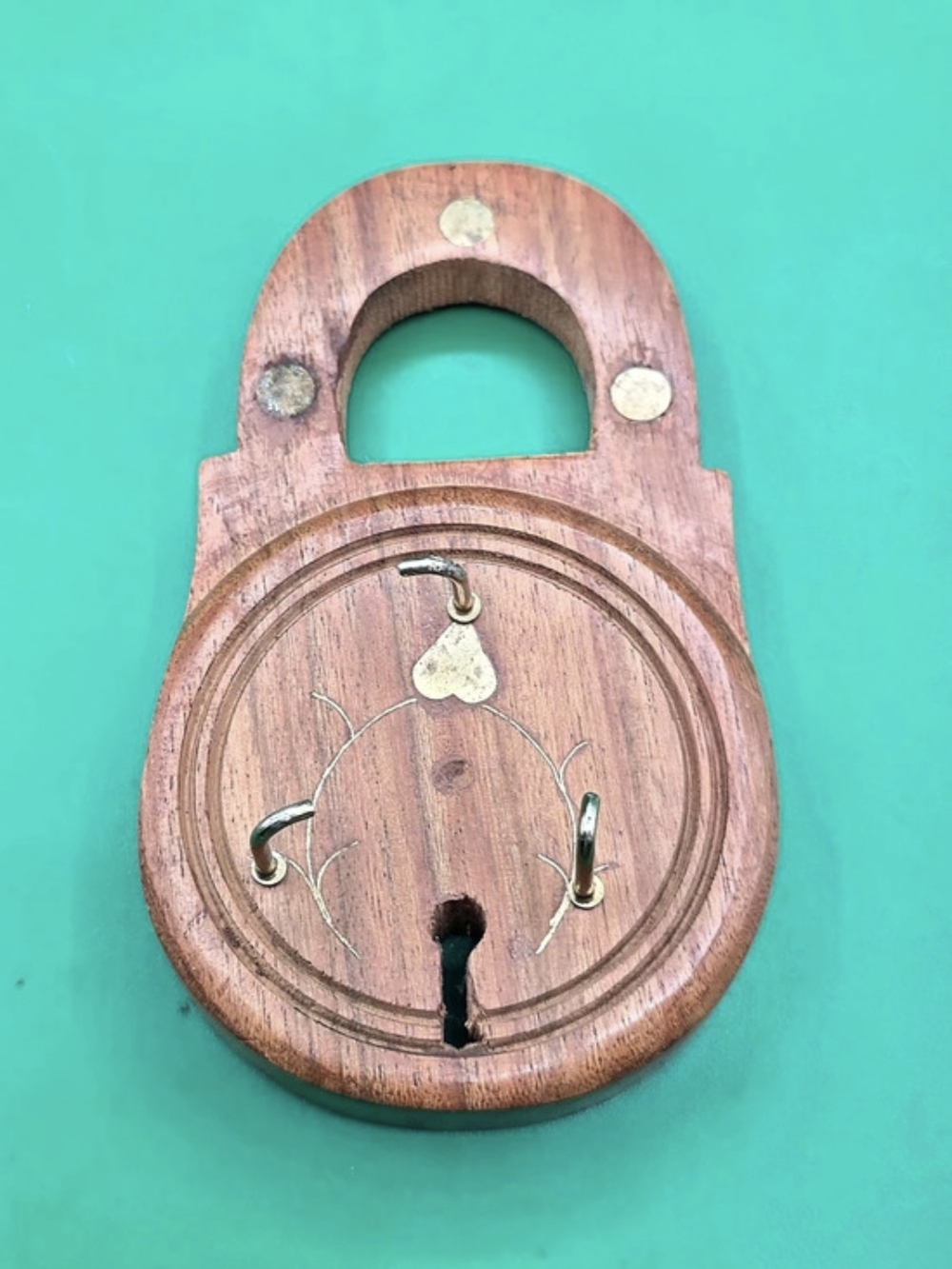 Vintage Wooden Padlock Wall Decor